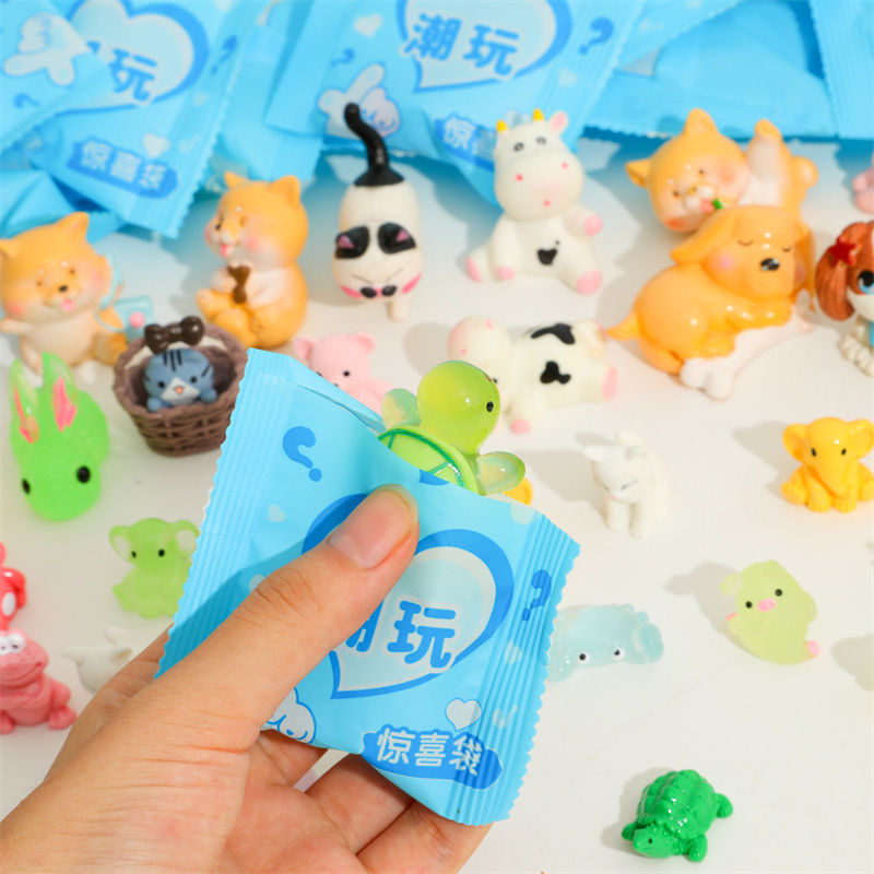 40 Pieces/Set Random Cartoon B - Home Security Packages recension och pris